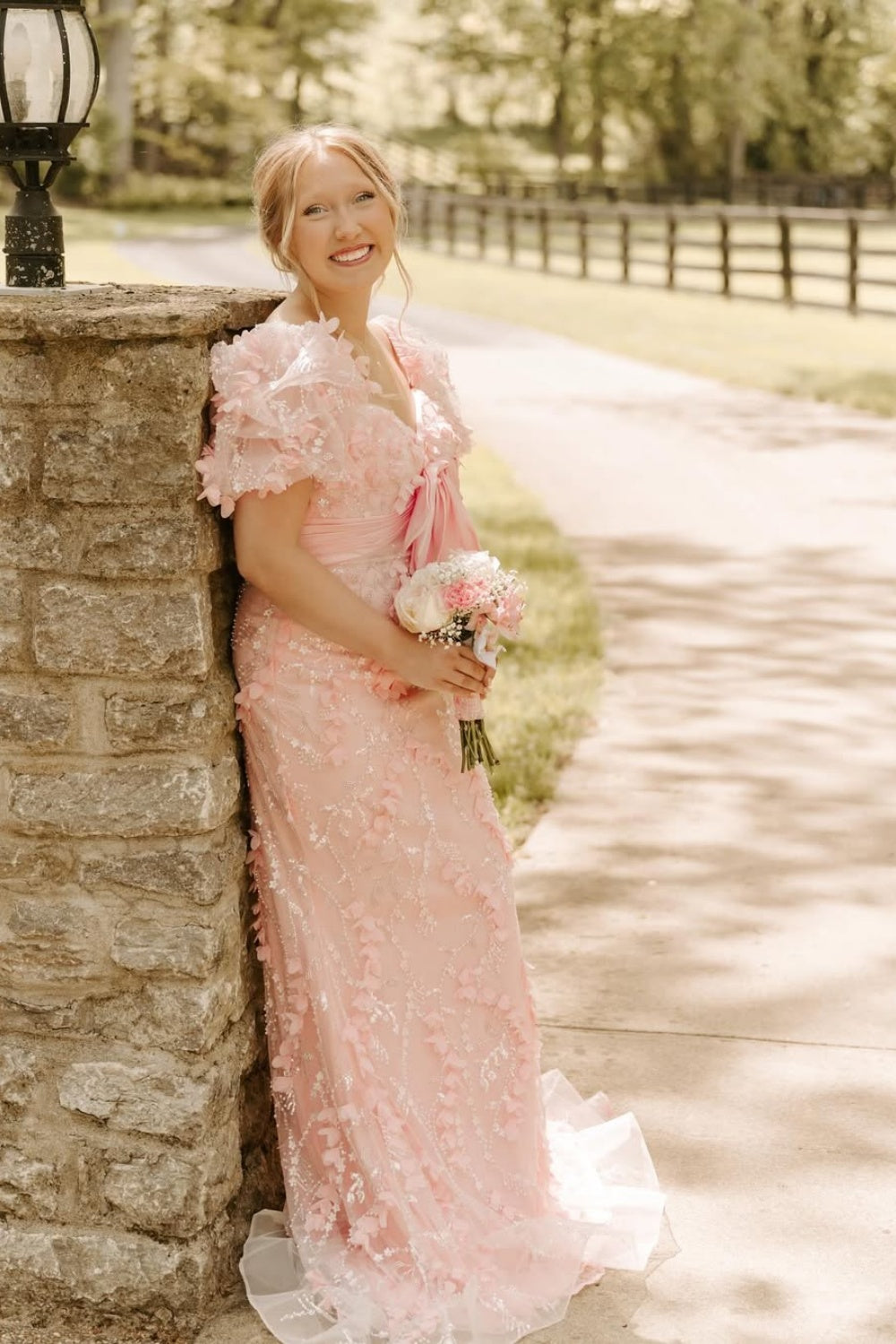 Pink Puff Sleeves Lace Applique Bow Floor Dress
