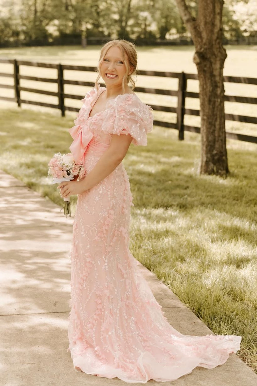 Pink Puff Sleeves Lace Applique Bow Floor Dress