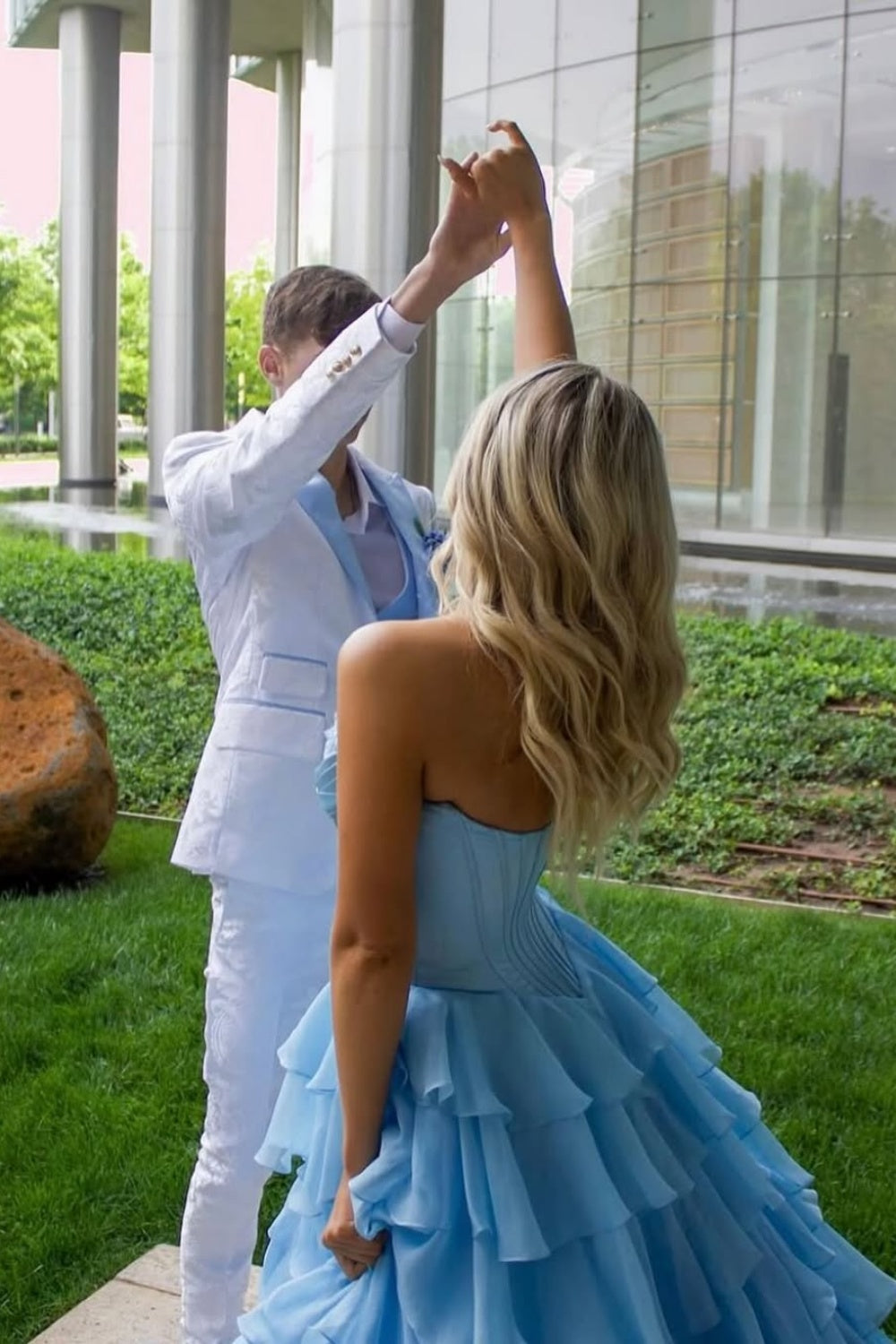Ruffle Sweetheart Lace Ruched Prom Dress with Slit in Blue