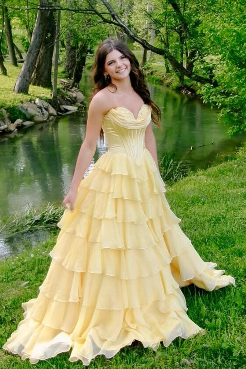 Ruffle Sweetheart Lace Ruched Prom Dress with Slit in Blue