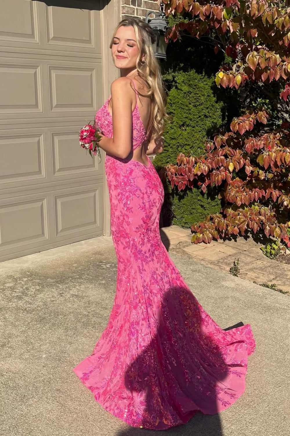 Lace Applique Mermaid Spaghetti Strap Illusion Dress in Pink