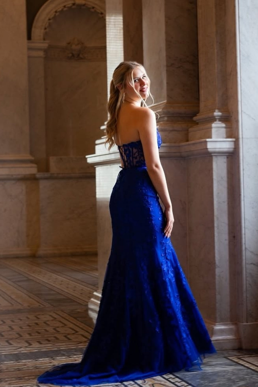 Mermaid Sweetheart Lace-up Back Prom Dress in Navy Blue