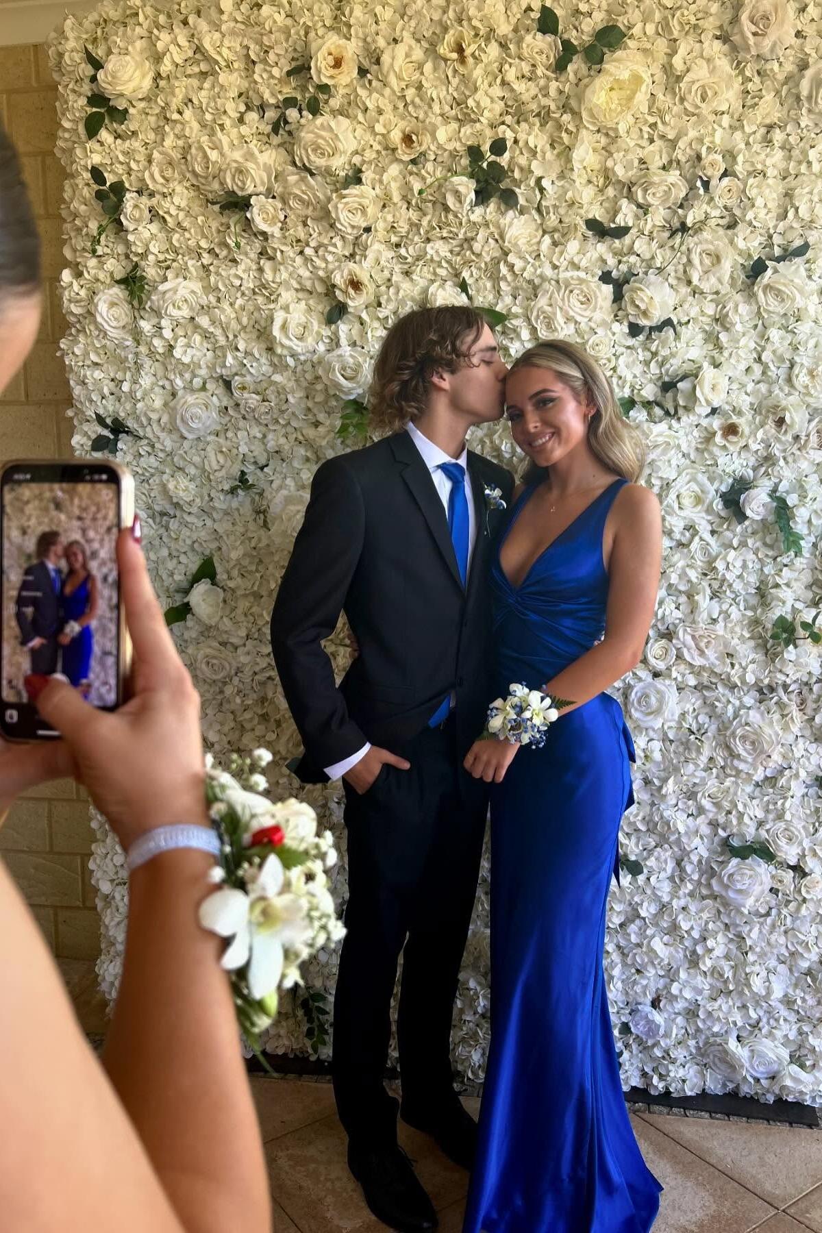 V-neck Fitted Cross-criss Back Prom Dress in Aqua