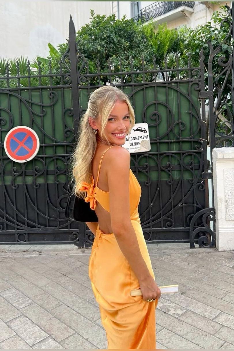 Spaghetti Strap Fitted Lace-up Back Party Dress in Yellow