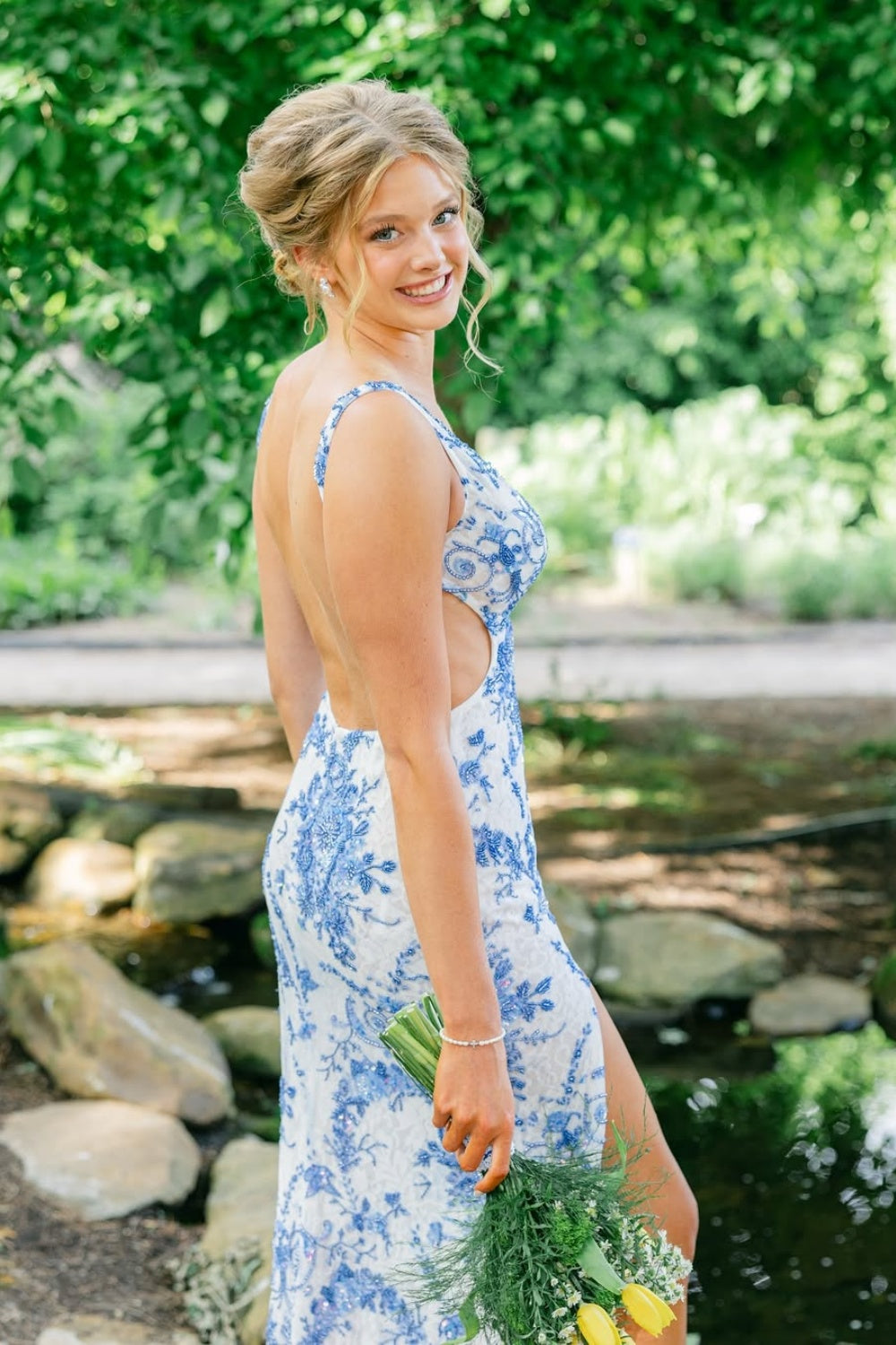 Floral Print Mermaid V-neck Open Back Prom Dress