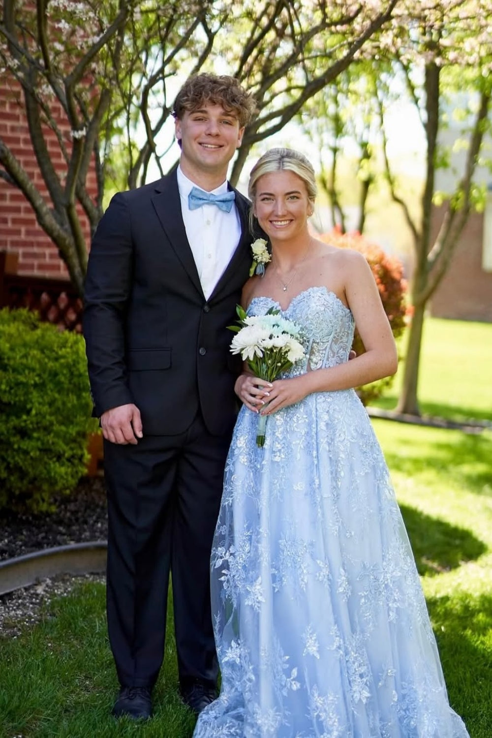 Sweetheart Lace Appliques A-line Prom Dress in Blue