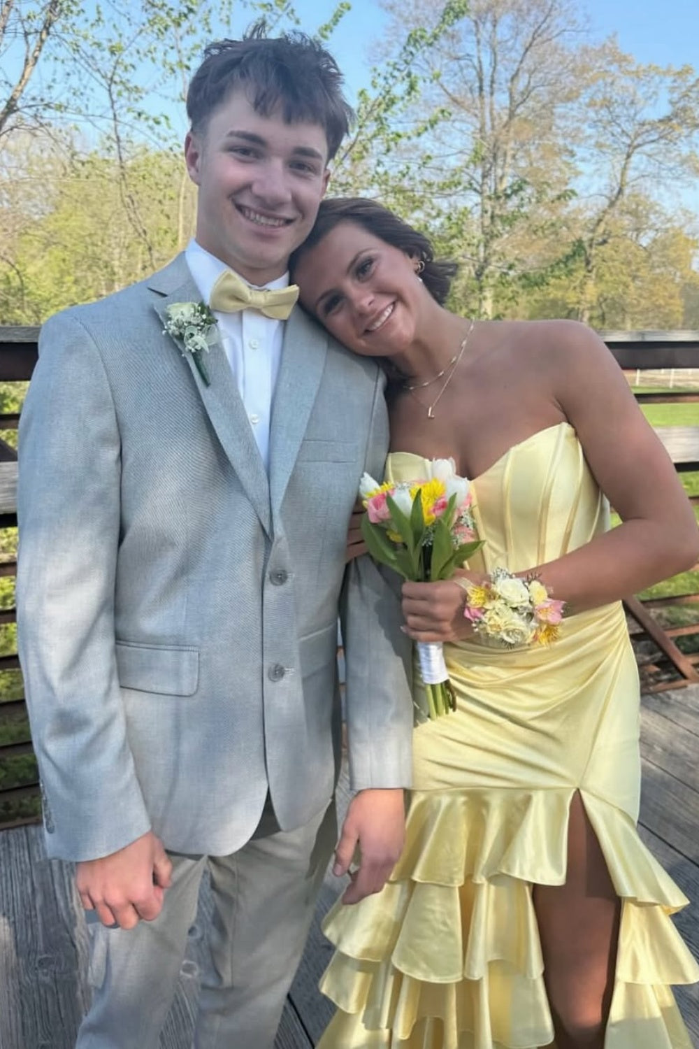 Strapless Mermaid Ruffle Lace-up Prom Dress in Yellow