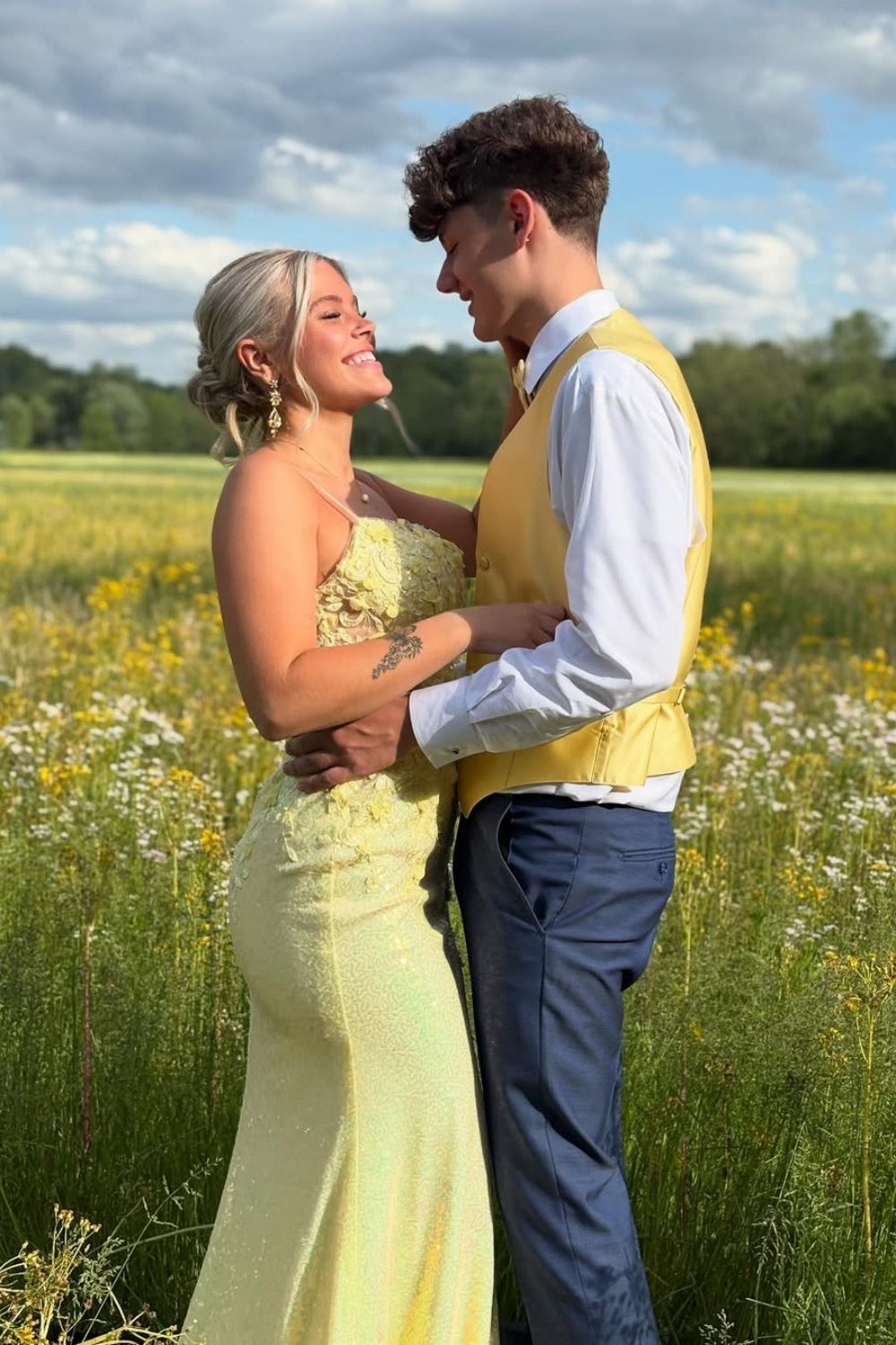 Lace Appliques Sequin Illusion Mermaid Prom Dress in Yellow