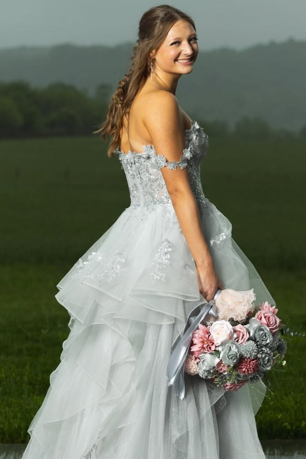 Lace Appliques Off-the-shoulder Prom Dress in Grey