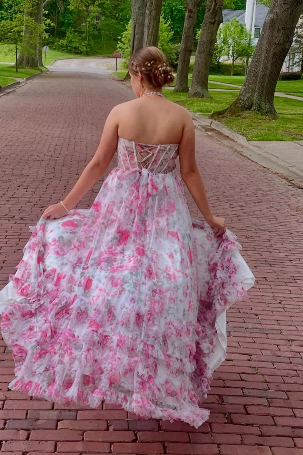 Halter Illusion A-line Lace-up Prom Dress with Ruffle in Floral