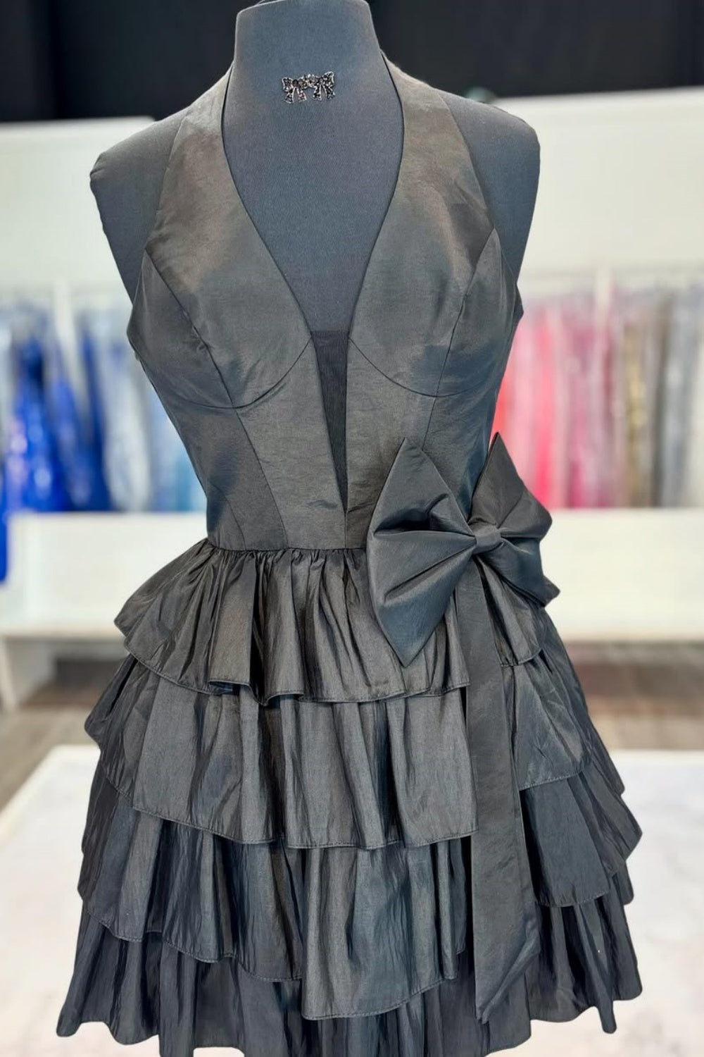 Halter Plunging V-neck A-line Ruffle Homecoming Dress with Bow in Blue